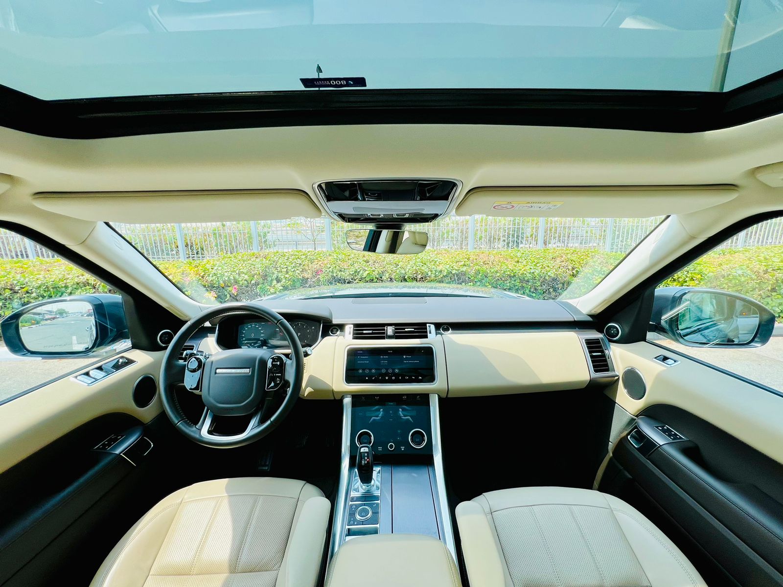 Gallery image of  {"id":123,"name":"Range Rover","company_id":37,"type_id":1,"created_at":"2025-02-06T17:53:17.000000Z","updated_at":"2025-02-06T17:53:17.000000Z"}